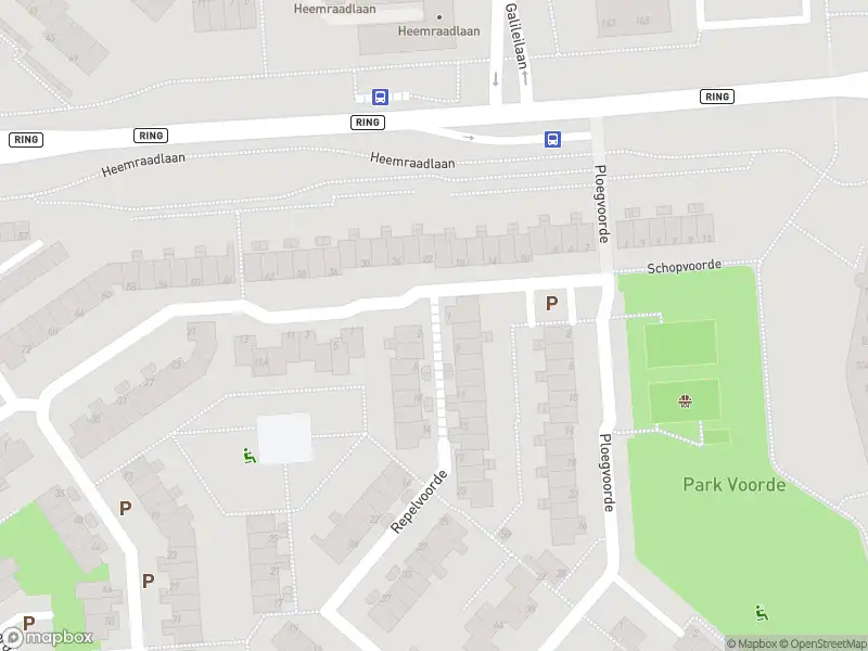 Ambulance met grote spoed naar de Repelvoorde in Spijkenisse