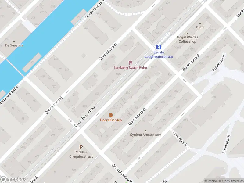 Ambulance naar de Blankenstraat in Amsterdam