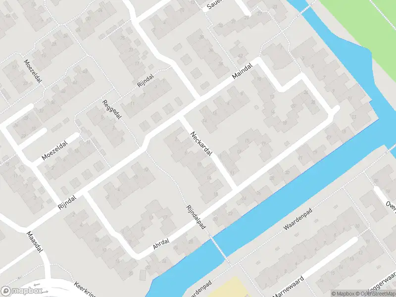 Ambulance met gepaste spoed naar de Neckardal in Capelle aan den IJssel