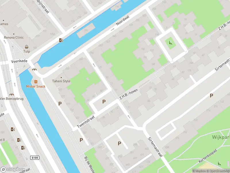 Traumahelikopter naar de Twentstraat in 's-Gravenhage