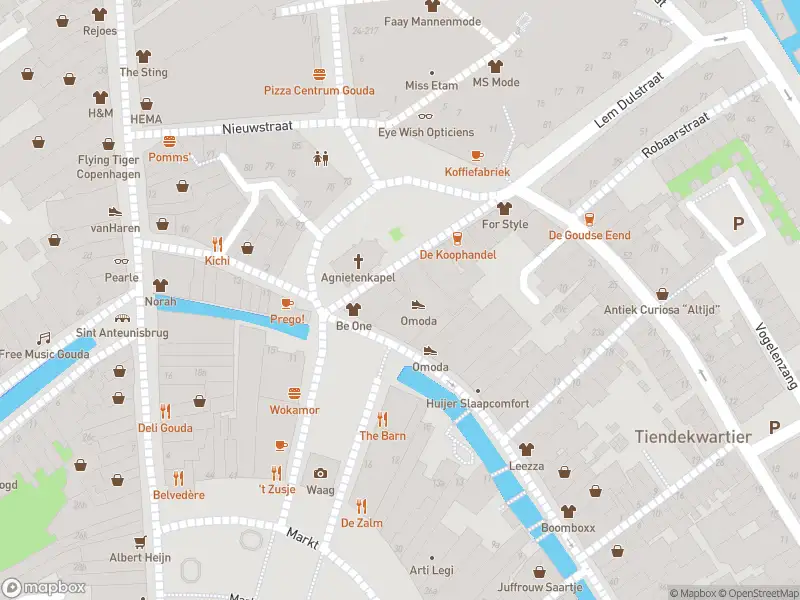 Brandweer met gepaste spoed naar de Agnietenstraat in Gouda vanwege een liftopsluiting