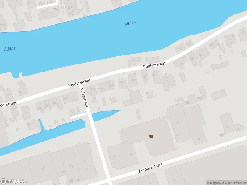 Ambulance met grote spoed naar de Polderstraat in Alblasserdam
