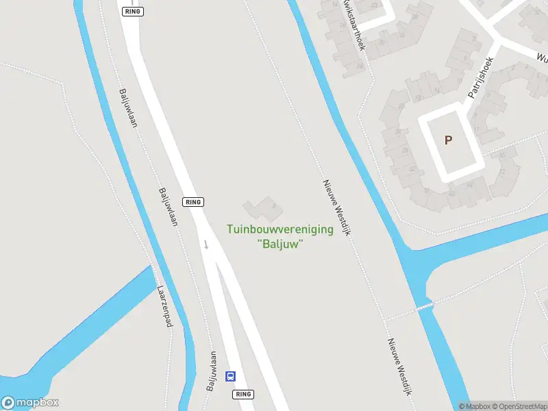 Brandweer met gepaste spoed naar de Nieuwe Westdijk in Spijkenisse vanwege stormschade