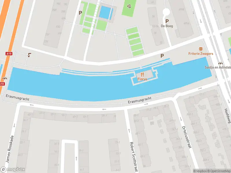 Ambulance met gepaste spoed naar de Erik de Roodestraat in Amsterdam