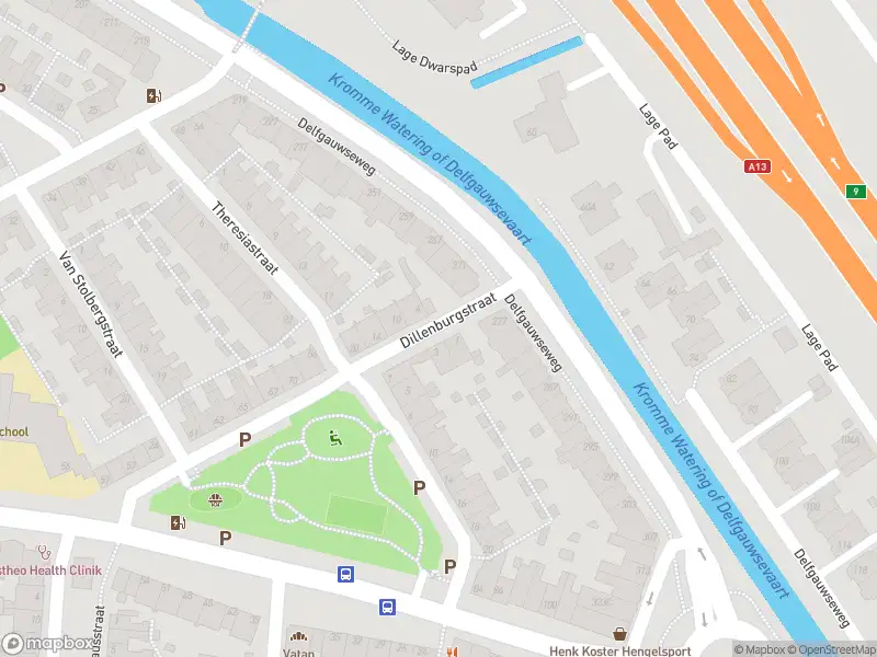 Ambulance met gepaste spoed naar de Dillenburgstraat in Delft