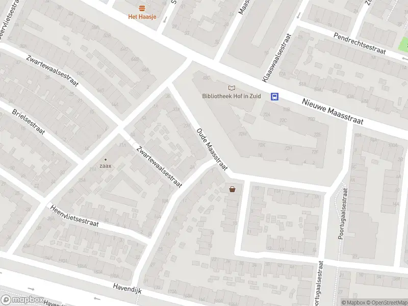 Ambulance met grote spoed naar de Oude Maasstraat in Schiedam