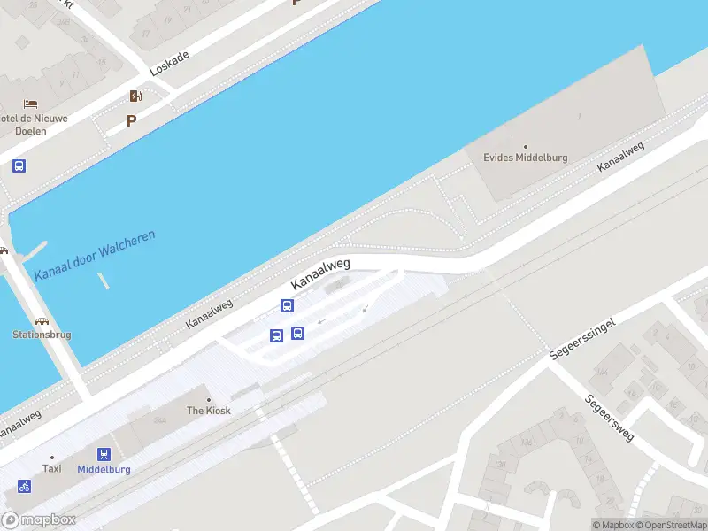 Politie met gepaste spoed naar de Kanaalweg in Middelburg