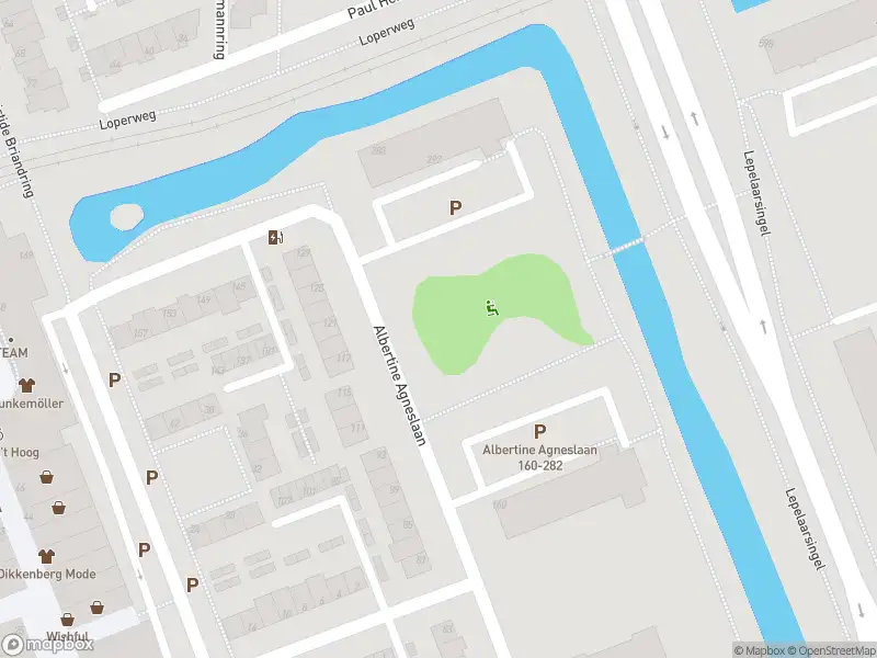 Ambulance met grote spoed naar de Albertine Agneslaan in Vlaardingen