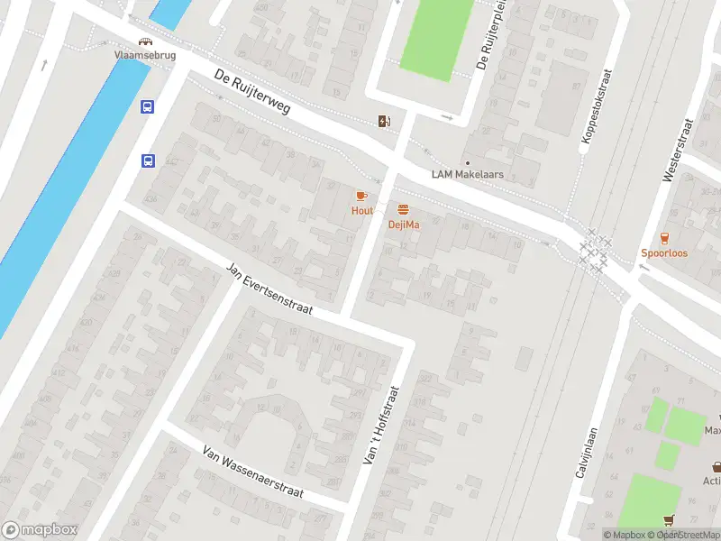 Ambulance naar de Banckertstraat in Haarlem vanwege ongeval met letsel