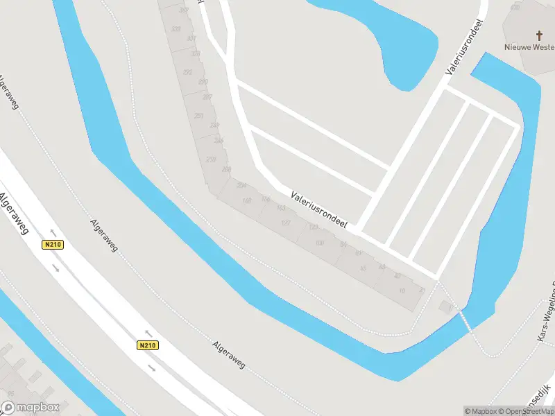 Ambulance met gepaste spoed naar de Valeriusrondeel in Capelle aan den IJssel