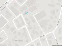 Brandweer met grote spoed naar de Vijfhuizenberg in Roosendaal vanwege gebouwbrand