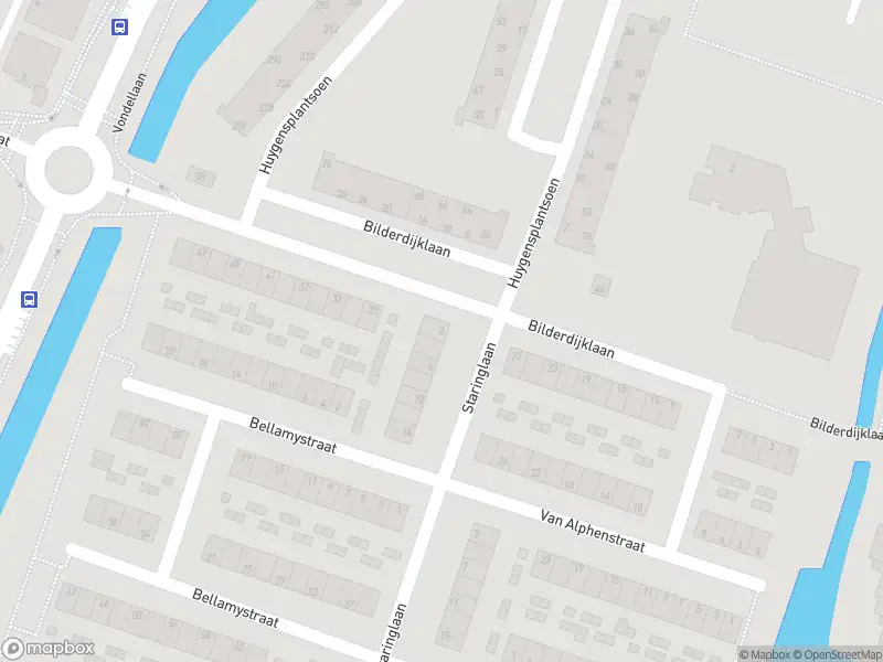 Ambulance met gepaste spoed naar de Staringlaan in Ridderkerk