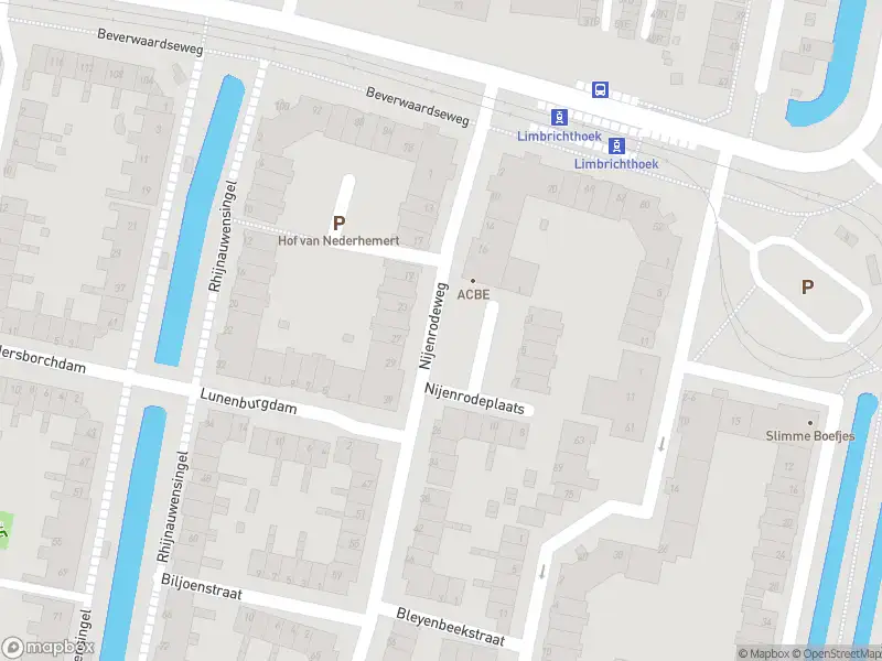 Brandweer met grote spoed naar de Nijenrodeweg in Rotterdam vanwege afhijsen patient