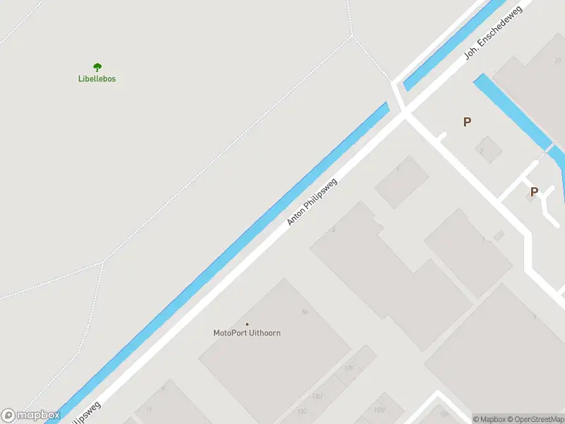 Ambulance met grote spoed naar de Anton Philipsweg in Uithoorn