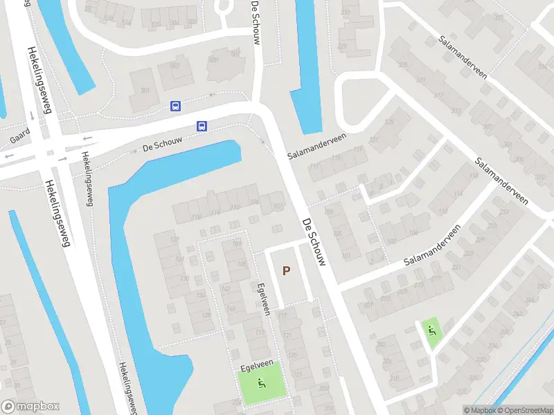 Ambulance met grote spoed naar de Egelveen in Spijkenisse