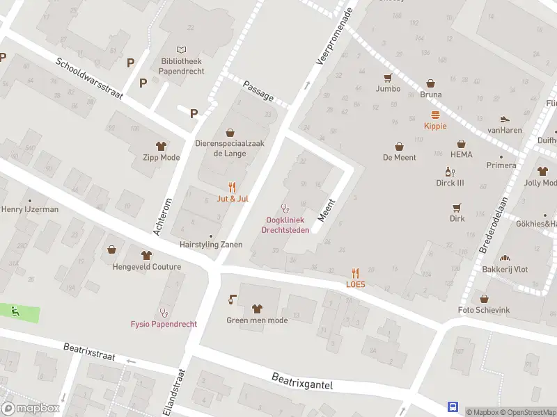 Ambulance met grote spoed naar de Veerpromenade in Papendrecht