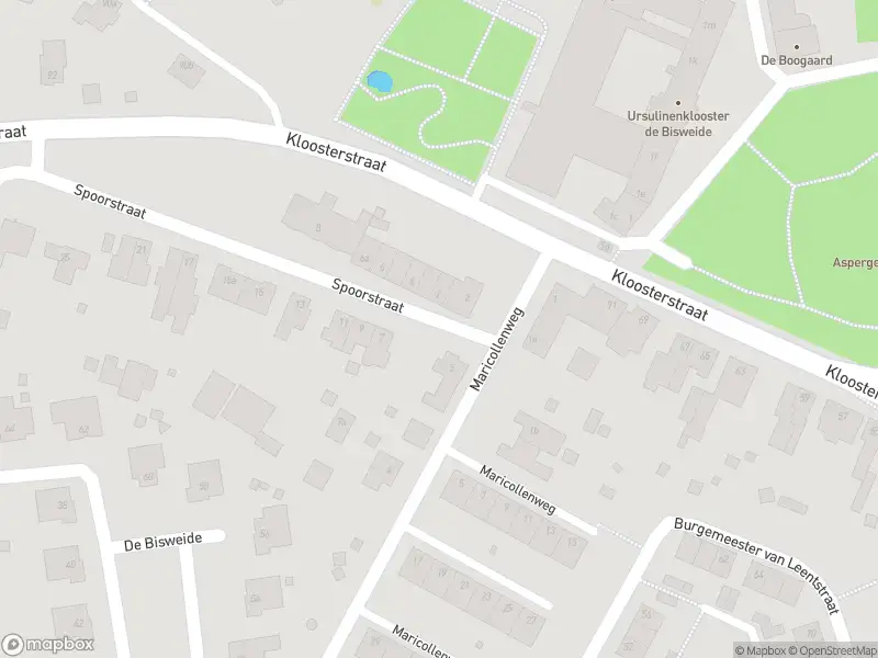 Brandweer en politie met grote spoed naar de Spoorstraat in Grubbenvorst vanwege waarnemen gaslucht
