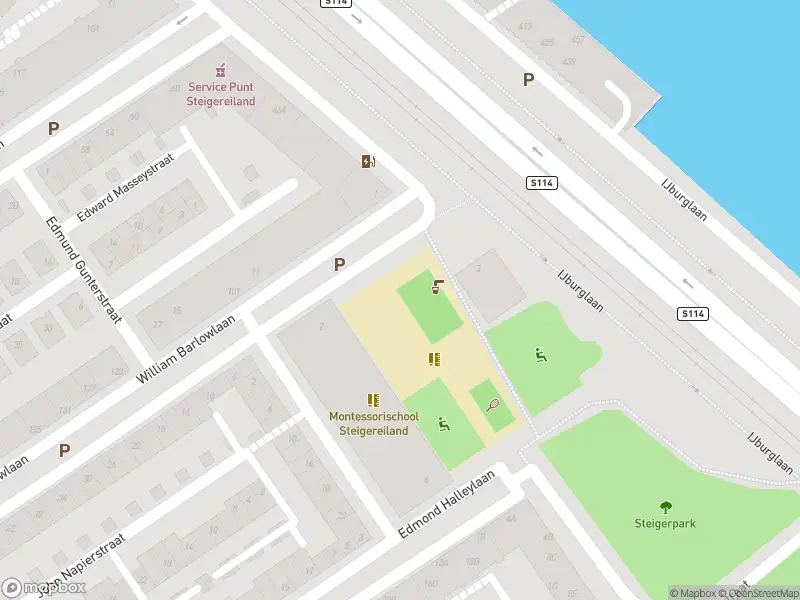Ambulance met grote spoed naar de John Hadleystraat in Amsterdam