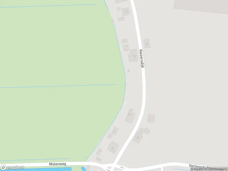 Ambulance met gepaste spoed naar de Keizersdijk in Strijen