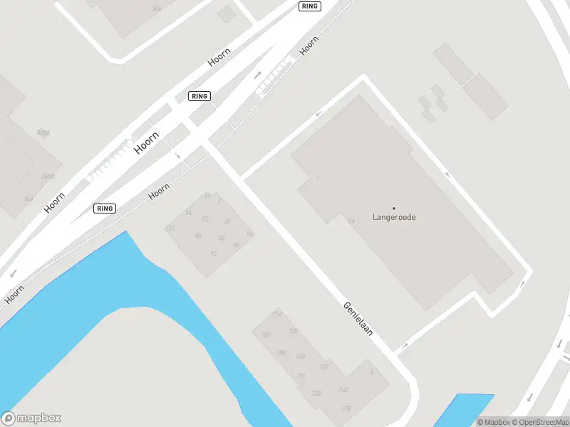 Ambulance met grote spoed naar de Genielaan in Alphen aan den Rijn