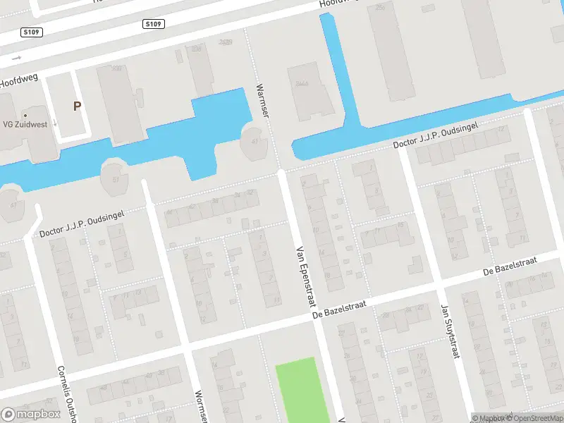 Ambulance met grote spoed naar de Van Epenstraat in Rotterdam