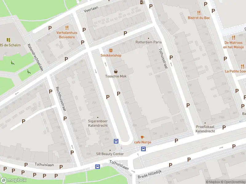 Ambulance met gepaste spoed naar de Rechthuislaan in Rotterdam