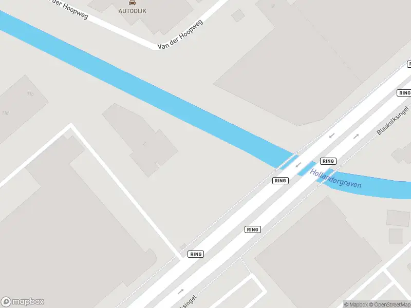 Politie naar de Bleskolksingel in Almelo vanwege aanrijding met letsel