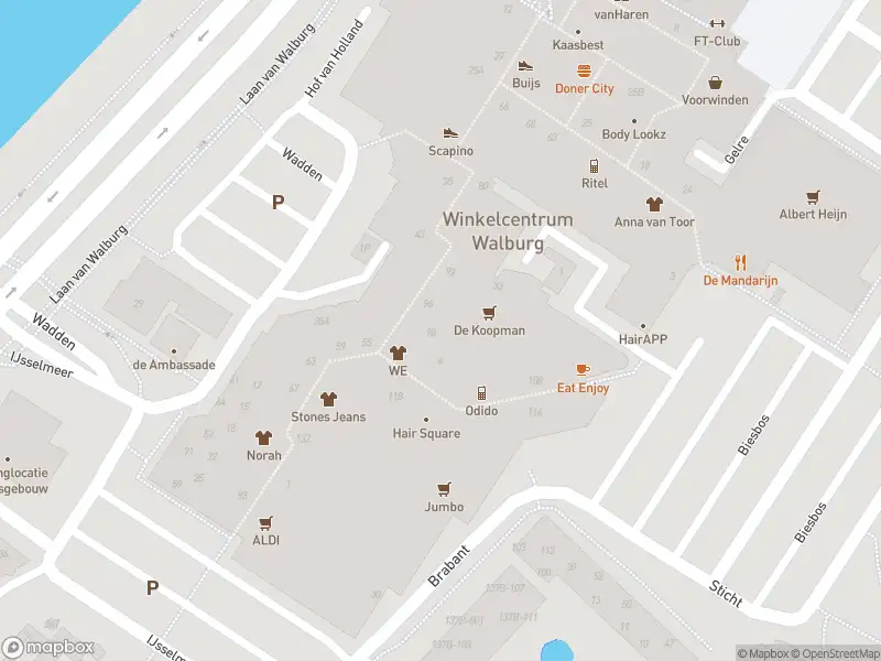 Ambulance met grote spoed naar de Hof van Holland in Zwijndrecht