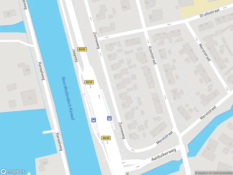 112 melding Ambulance met gepaste spoed naar de Zonneweg in Ilpendam