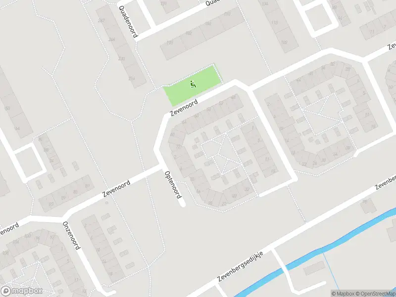 Politie naar de Zevenoord in Rotterdam