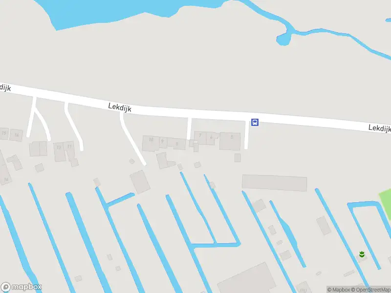 Ambulance met grote spoed naar de Lekdijk in Ameide