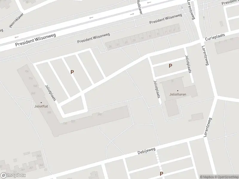 Ambulance met grote spoed naar de Joliotplaats in Rotterdam