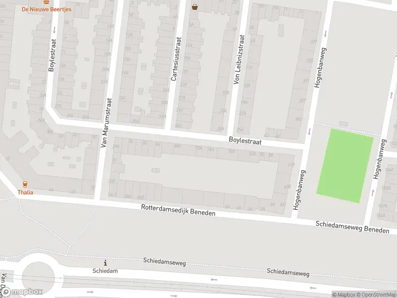 Ambulance met grote spoed naar de Boylestraat in Schiedam