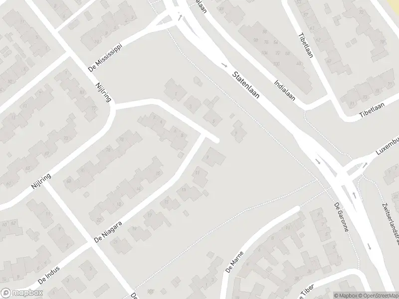 Brandweer met grote spoed naar de Laan van Samoa in Drunen vanwege reanimatie