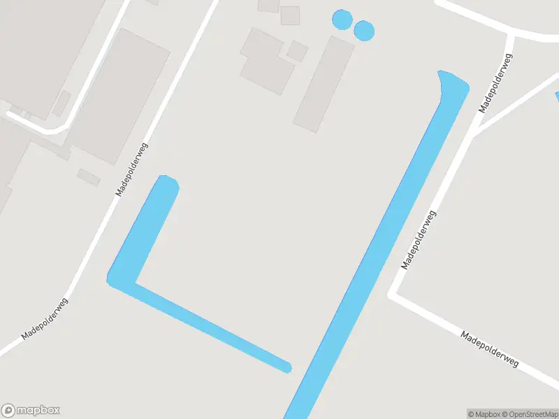 Ambulance met grote spoed naar de Energieweg in Westerbroek
