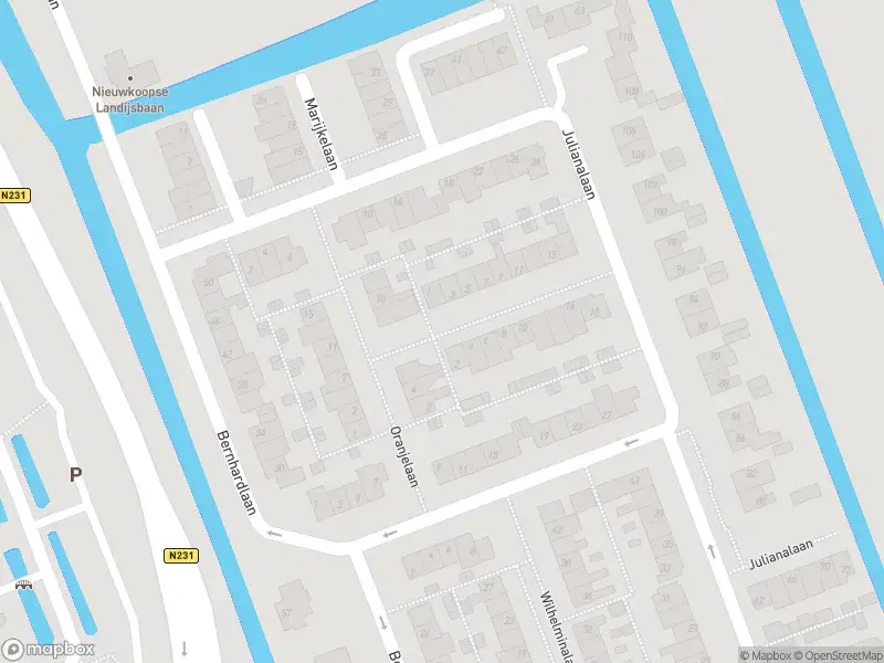 Ambulance met gepaste spoed naar de Emmalaan in Nieuwkoop
