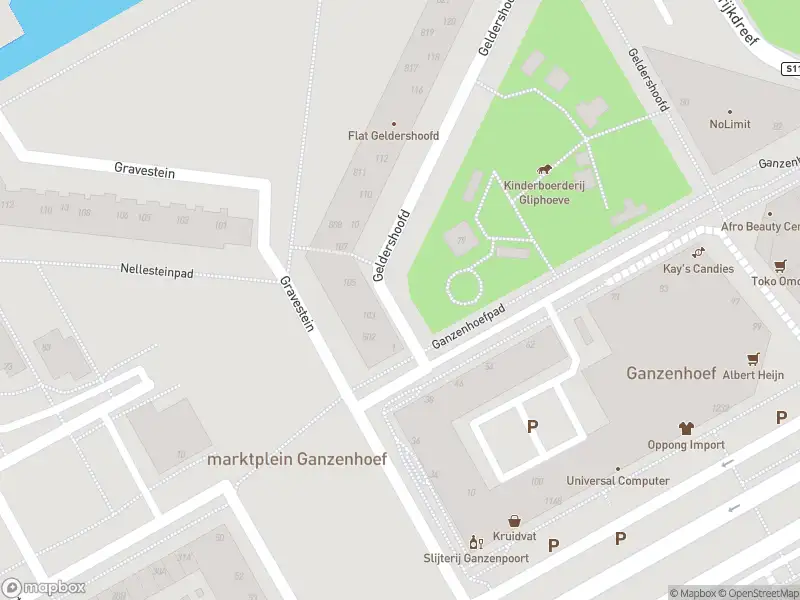 Ambulance met grote spoed naar de Geldershoofd in Amsterdam