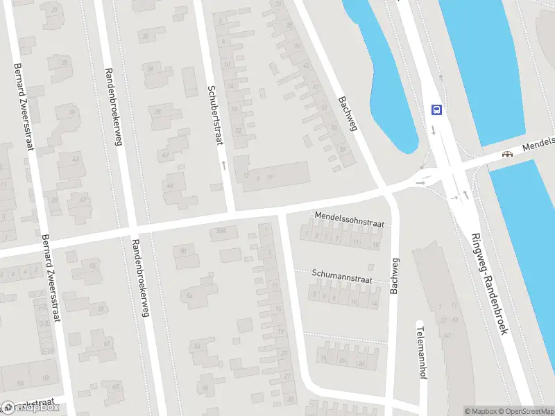 Politie naar de Mendelssohnstraat in Amersfoort vanwege aanrijding met letsel