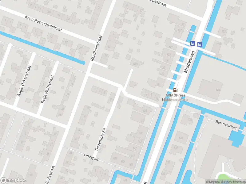 Ambulance met gepaste spoed naar de Dirck van Osslaan in Middenbeemster