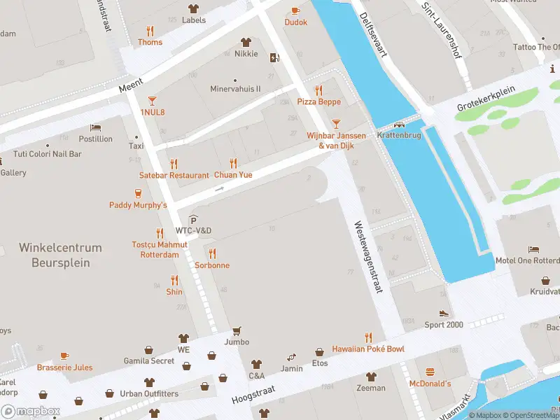 Politie naar de Leeuwenstraat in Rotterdam
