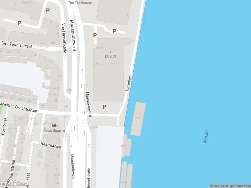 Brandweer met gepaste spoed naar de Van Hasseltkade in Maastricht vanwege een liftopsluiting