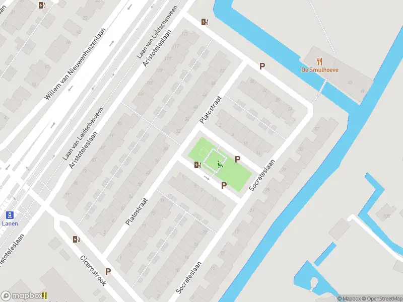 Ambulance met grote spoed naar de Pythagorasplantsoen in 's-Gravenhage