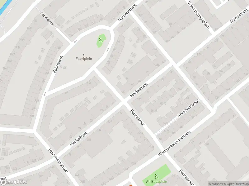 Ambulance met gepaste spoed naar de Mariastraat in Schiedam