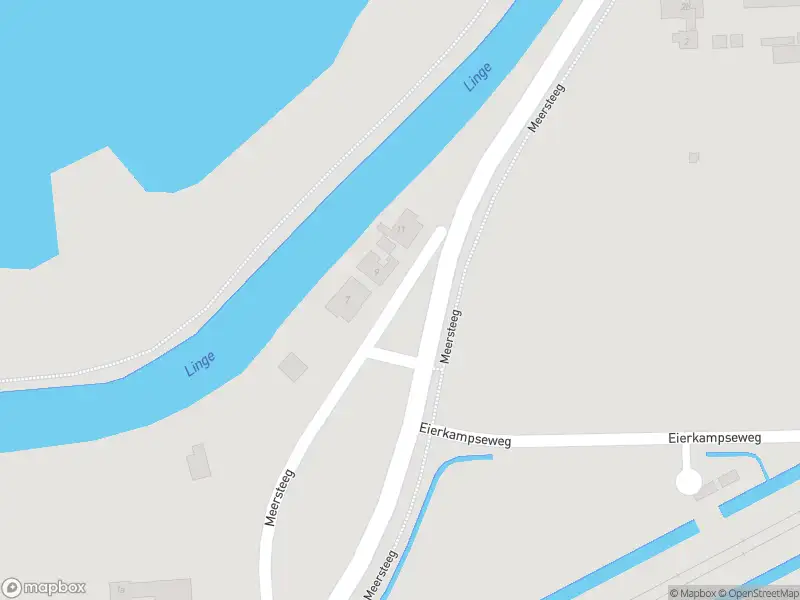 Politie naar de Meersteeg in Echteld vanwege aanrijding met letsel