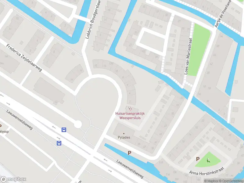 Ambulance met gepaste spoed naar de Lijsbet Eelantsplein in Weesp