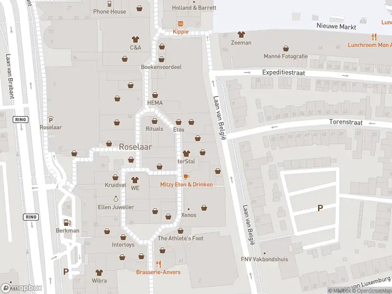 Brandweer met gepaste spoed naar de Nieuwe Markt in Roosendaal