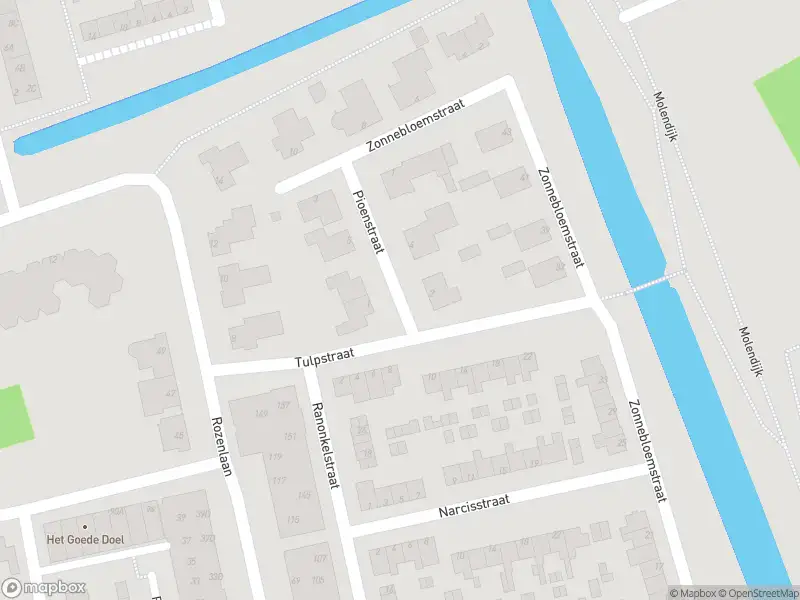 Ambulance met gepaste spoed naar de Pioenstraat in Spijkenisse
