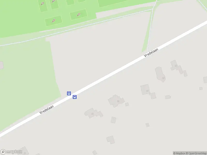 Brandweer met gepaste spoed naar de Hilversumseweg in Laren vanwege stormschade