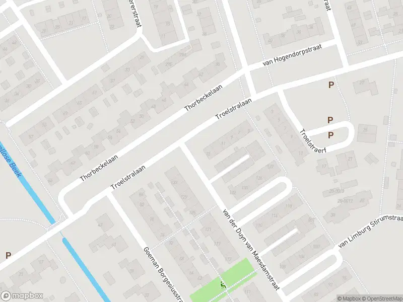 Brandweer met gepaste spoed naar de Van der Duyn van Maesdamstraat in Twello vanwege een buitenbrand