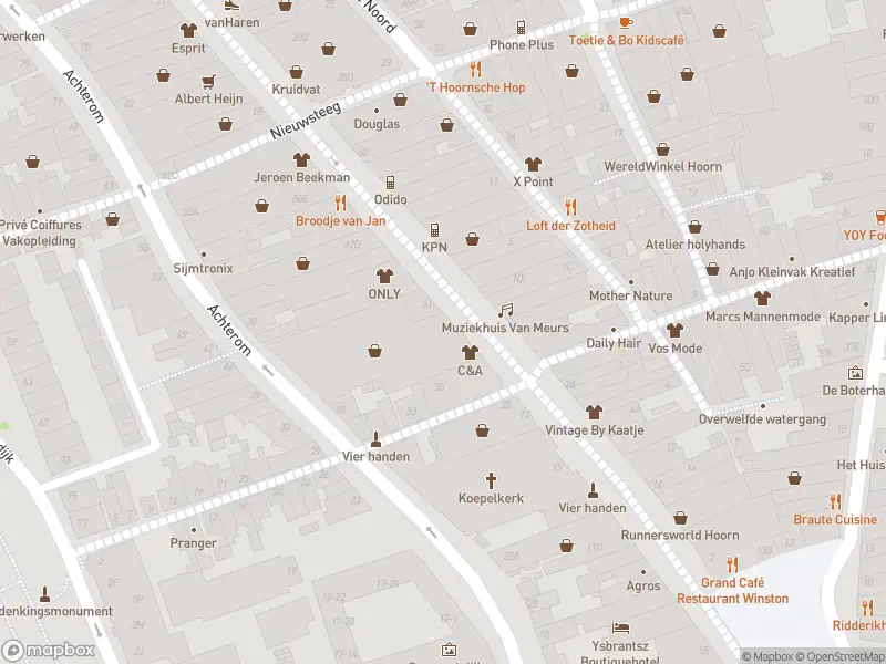 Brandweer met gepaste spoed naar de Westerdijk in Hoorn vanwege een buitenbrand